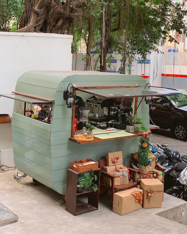 Hẹn hò ngày cuối năm: Góc cà phê cực chill cho giới trẻ Sài Gòn ngay giữa trung tâm Quận 1 ảnh 1