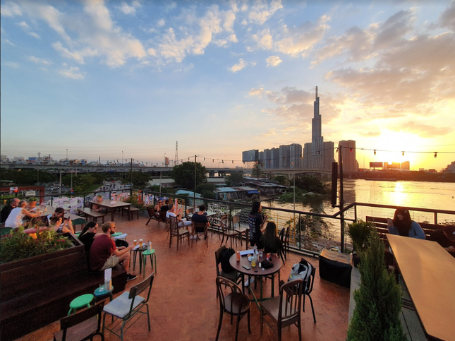 Hai địa điểm ngắm hoàng hôn lãng mạn, view sống ảo “đỉnh của chóp” tại phía Đông Sài Gòn ảnh 4