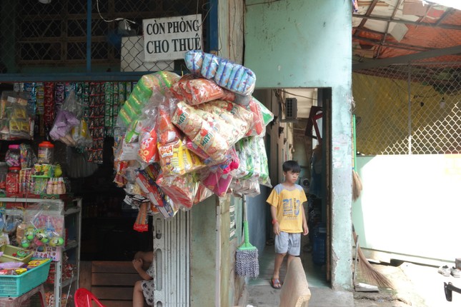 Công nhân bỏ phố về quê, chủ trọ khóc ròng, tiểu thương cũng 'sạt nghiệp' ảnh 3