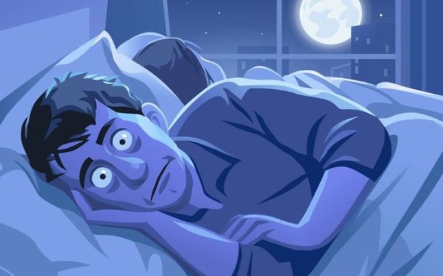Những thói quen trước khi ngủ khiến giảm tuổi thọ, mắc thêm nhiều bệnh, bỏ nhanh còn kịp ảnh 1