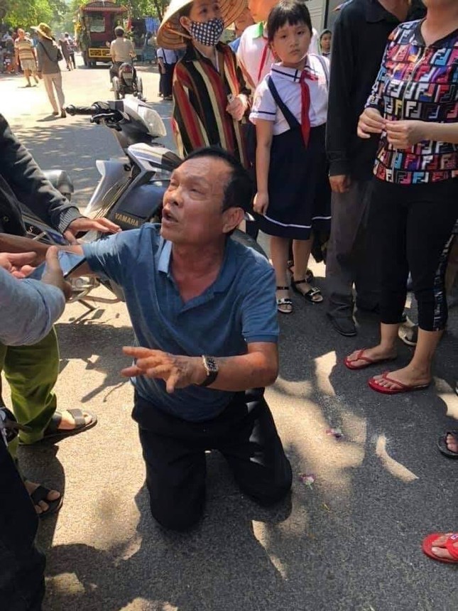 Lái xe biển tứ quý 6 tông vào đám tang là đại gia nổi tiếng Bình Định ảnh 2