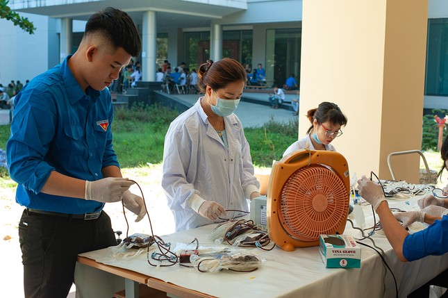 Những giọt máu hiếm trao tặng giữa mùa COVID ảnh 4