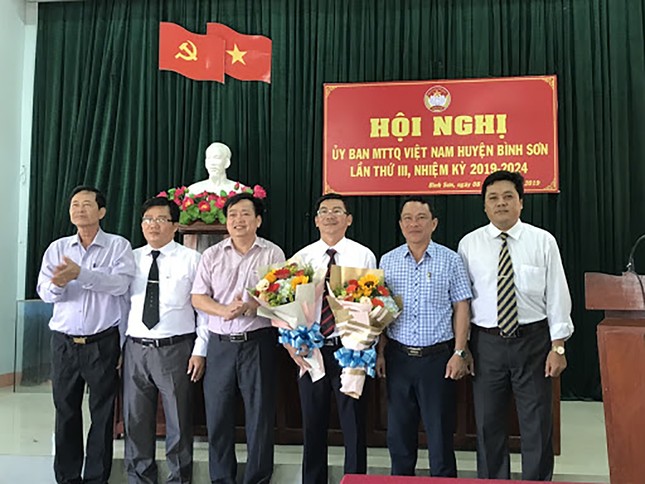 Vụ rò rỉ quyết định thôi giữ chức vụ của Bí thư Quảng Ngãi xuất phát từ đâu? ảnh 1