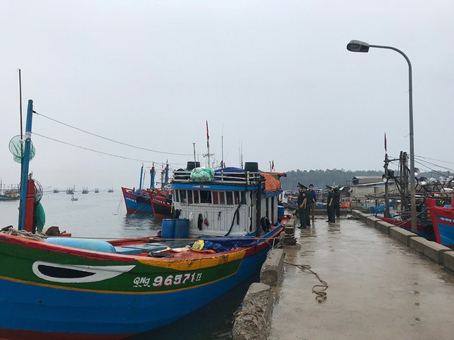 Một ngư dân Quảng Ngãi tử vong khi lặn biển ở Trường Sa ảnh 1