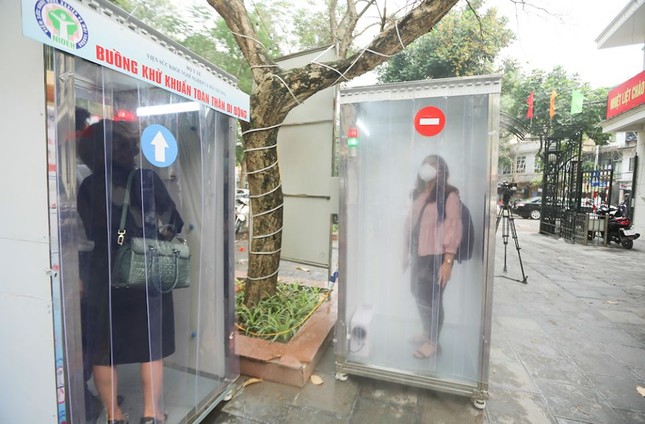 “Bát cháo hành” mùa dịch: Nghệ sĩ làm từ thiện và nhiều câu chuyện ấm lòng hơn nữa ảnh 8