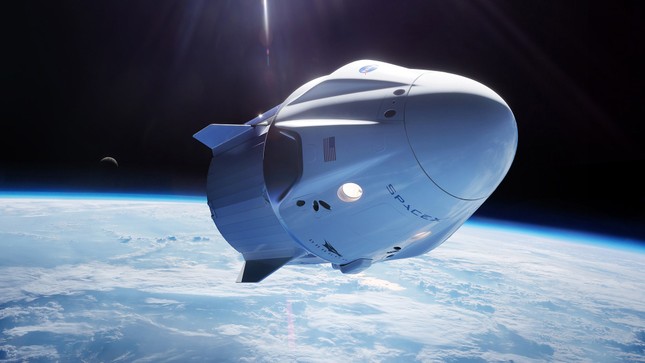 Tỷ phú Elon Musk sắp phóng tàu vũ trụ nhưng dân tình lại chỉ "thả tim" điều nhỏ xíu này ảnh 3