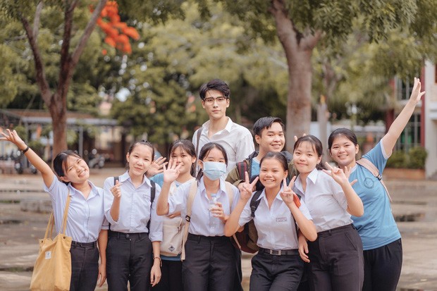 Chàng vận động viên trong bộ ảnh làm “thầy giáo” gây sốt cộng đồng mạng ảnh 6