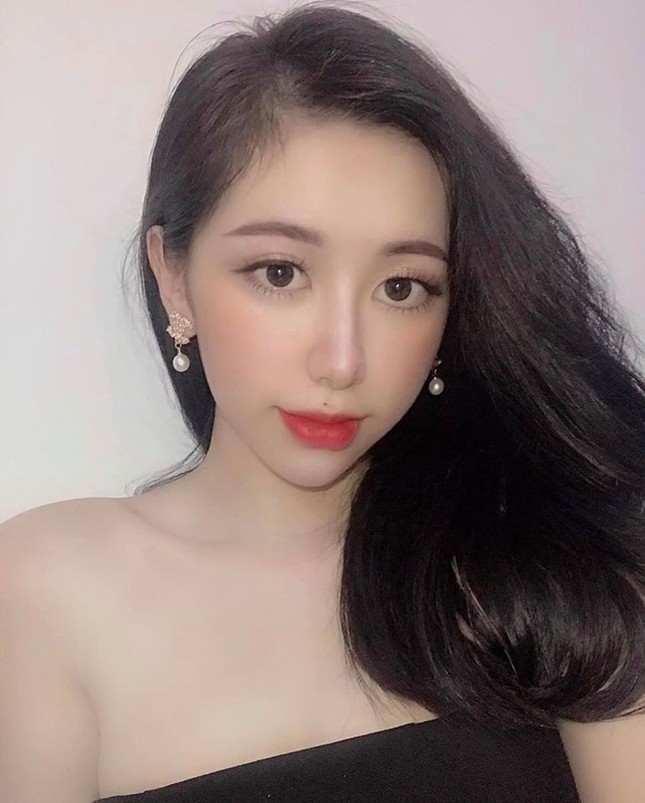Chia tay vì bị chê bai ngoại hình, cô gái 21 tuổi “lột xác” nhờ phẫu thuật thẩm mỹ ảnh 6