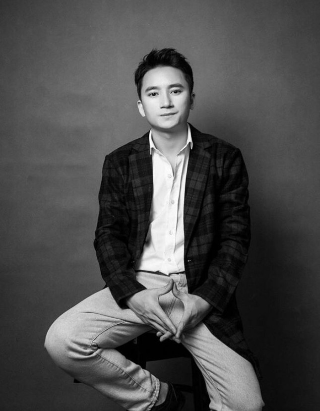 Đầu năm mới, Phan Mạnh Quỳnh gây tò mò khi “úp mở” sản phẩm kết hợp với rapper bí ẩn ảnh 4