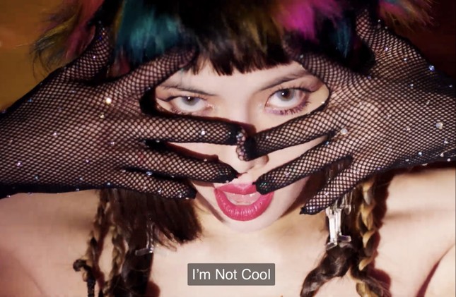 IU - HyunA đồng loạt comeback, dân tình tấm tắc “Mỗi người một vẻ, mười phân vẹn mười” ảnh 9
