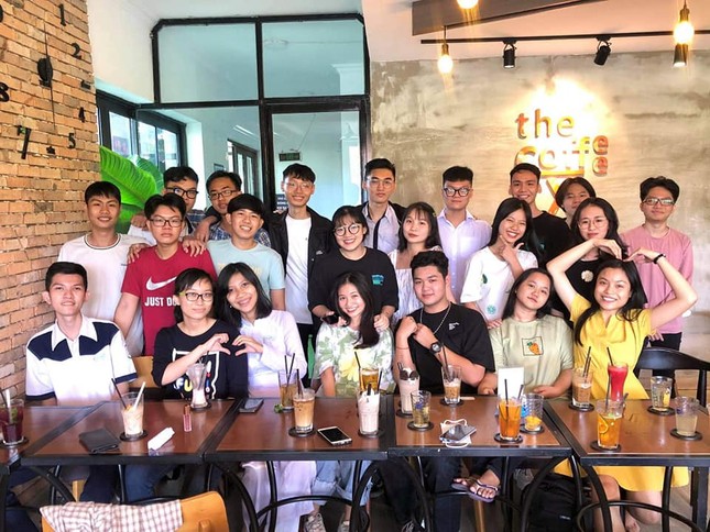 Teen TP.HCM trở lại trường từ thứ Hai 1/3: Không đeo khẩu trang sẽ bị trừ điểm thi đua! ảnh 2