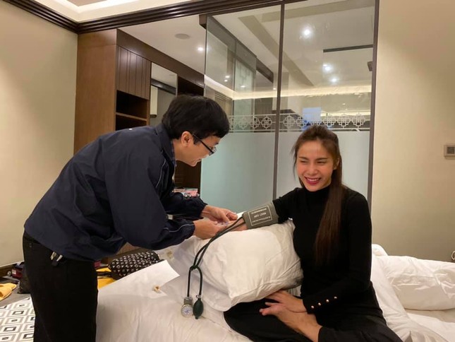 Thủy Tiên chưa thể về TP.HCM, tiết lộ số tiền quyên góp “chi viện Miền Trung” sau 3 ngày ảnh 2