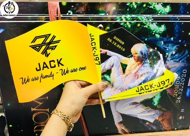Chào đón MV “Đom Đóm”, FC Jack tổ chức loạt hoạt động ý nghĩa ủng hộ thần tượng ảnh 5