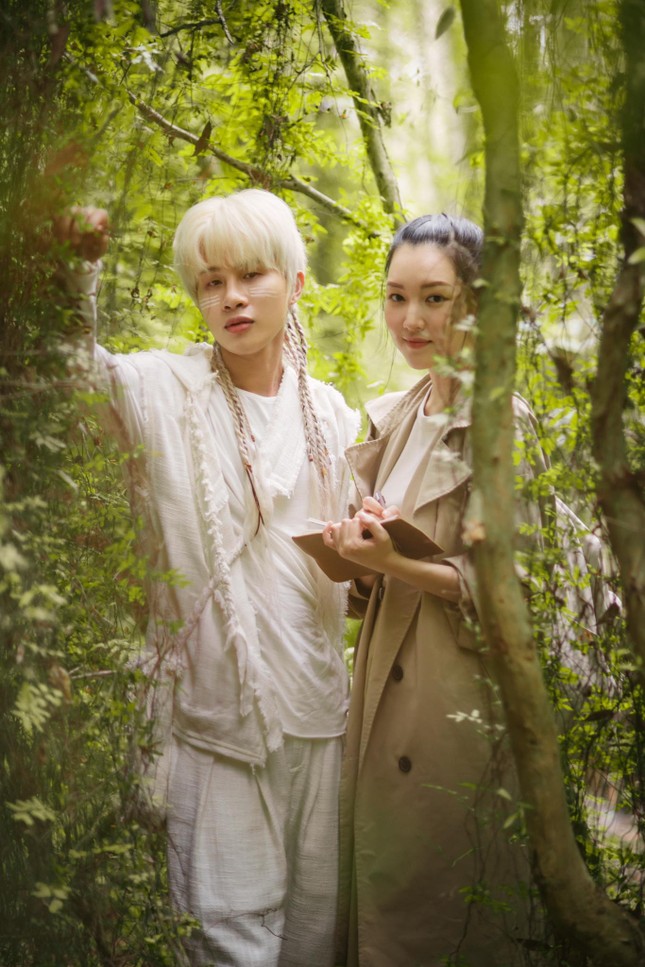 Cô gái được JACK thầm thương trộm nhớ trong MV “Đom Đóm” có vẻ đẹp giống Park Min Young ảnh 9
