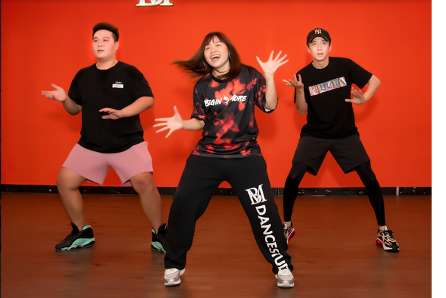 Ngô Kiến Huy chi khủng, đưa rap vào ca khúc mới hứa hẹn hoành tránh hơn “Truyền Thái Y“ ảnh 3