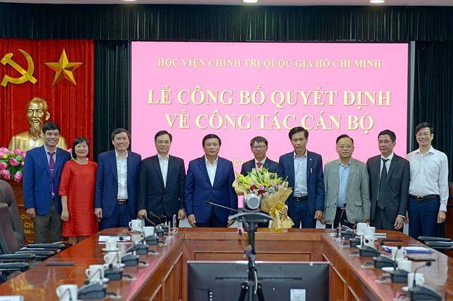 Điều động, bổ nhiệm nhân sự Học viện Chính trị Quốc gia Hồ Chí Minh ảnh 1
