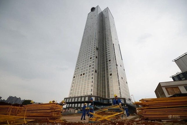 Trung Quốc đạt kỷ lục xây dựng tòa nhà 57 tầng trong mười chín ngày ảnh 2
