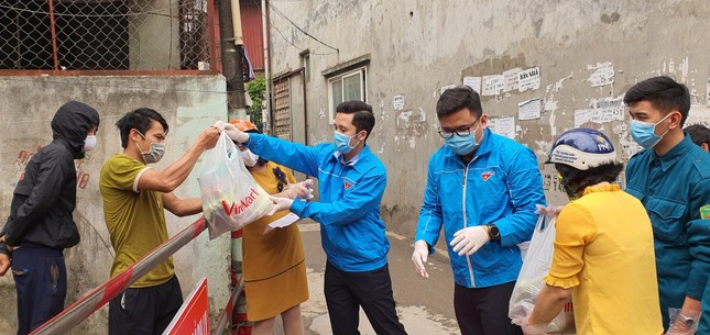 Tuổi trẻ Thủ đô chung tay đẩy lùi dịch Covid - 19 ảnh 3