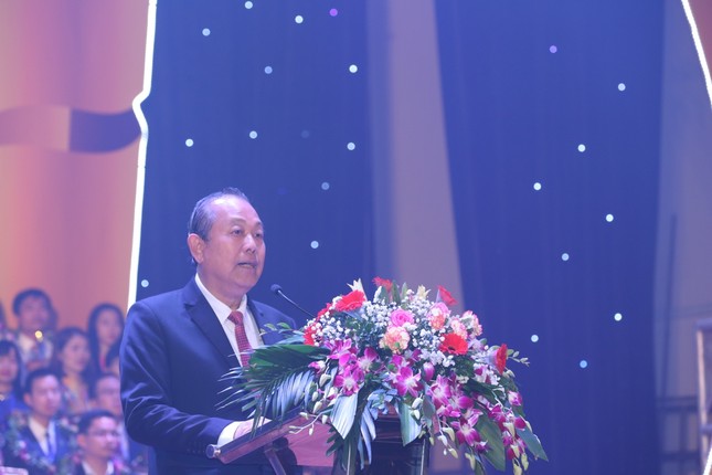 Vinh danh 99 nhà giáo trẻ tiêu biểu ảnh 2