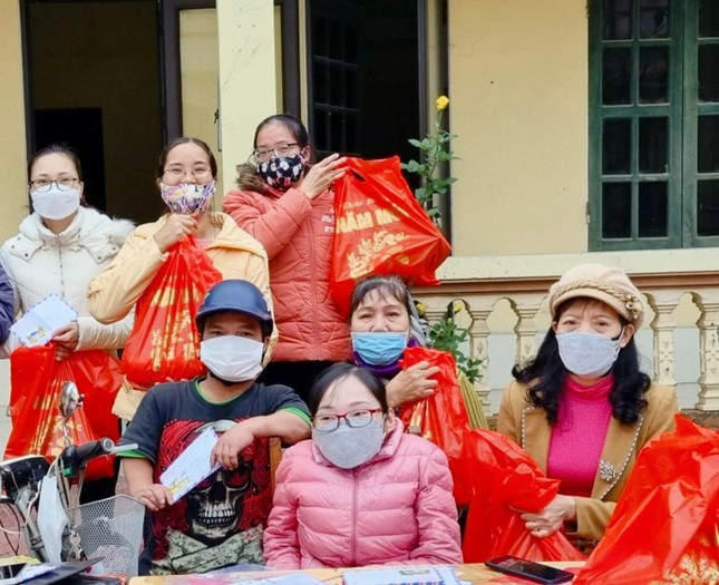 Nghị lực phi thường của cô gái xương thủy tinh và lớp học '5 không' ảnh 5