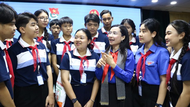 Đề xuất lập câu lạc bộ 'những chiến thần bảo vệ trẻ em' ảnh 6