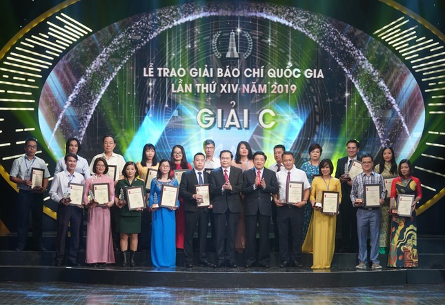 Người làm báo dấn thân, không quản ngại khó khăn, nguy hiểm ảnh 5