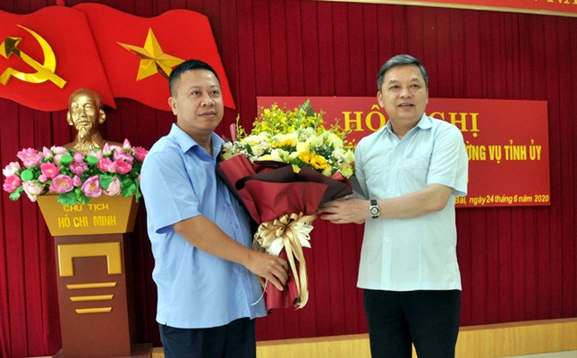 Điều động, bổ nhiệm nhân sự mới ở nhiều tỉnh, thành ảnh 1