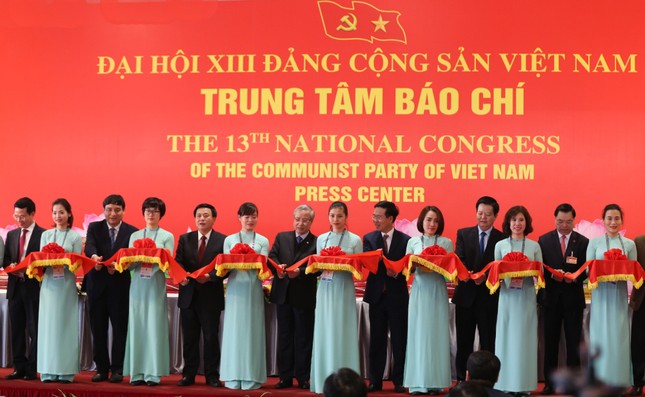 Đại hội XIII của Đảng: Đại biểu là GS.PGS chiếm 4,47%, Tiến sĩ 12,54% ảnh 1