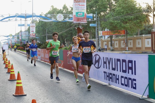 Việt dã Tiền Phong: Tranh đua lúc rạng đông ảnh 14