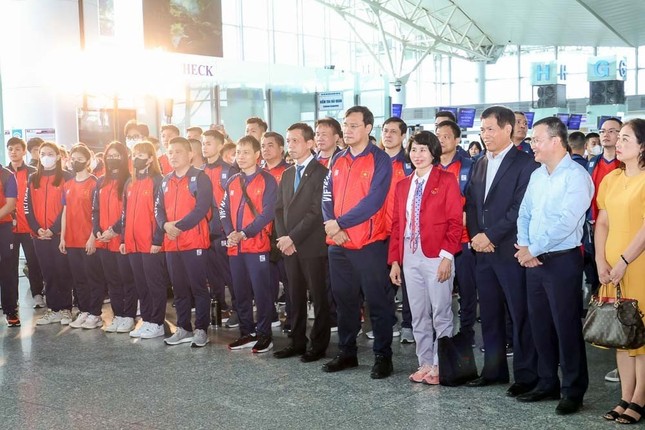 'Đại quân' thể thao Việt Nam lên đường sang Campuchia dự SEA Games 32 ảnh 2