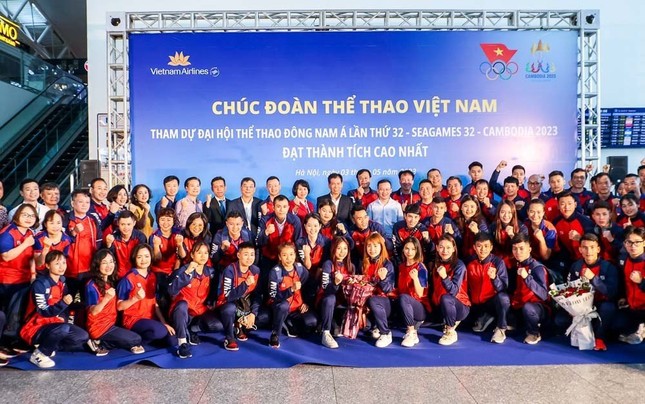 'Đại quân' thể thao Việt Nam lên đường sang Campuchia dự SEA Games 32 ảnh 1