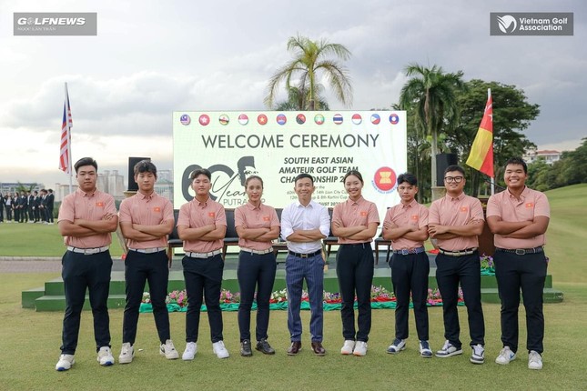 Đội tuyển golf Việt Nam dẫn đầu giải nghiệp dư đồng đội Đông Nam Á 2023 ảnh 1