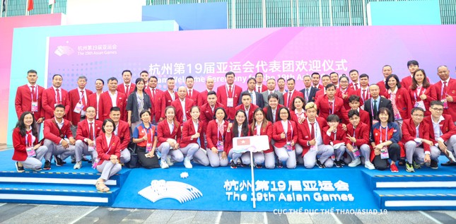 Thiêng liêng Lễ thượng cờ của đoàn thể thao Việt Nam ở Asiad 19 ảnh 2