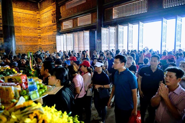 Phó Thủ tướng Trương Hoà Bình đánh trống khai hội chùa Tam Chúc ảnh 2