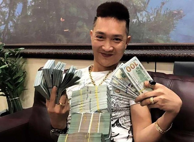 Điểm mặt giang hồ mạng bị 'sờ gáy' năm 2020 ảnh 4