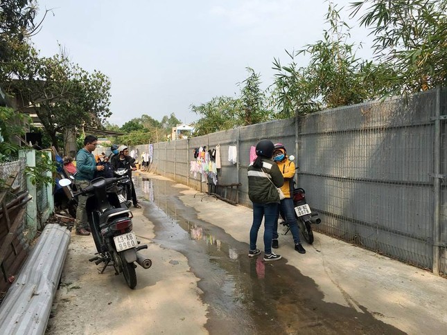 Người dân Đà Nẵng vẫn “dài cổ” chờ mở lối xuống biển ảnh 7