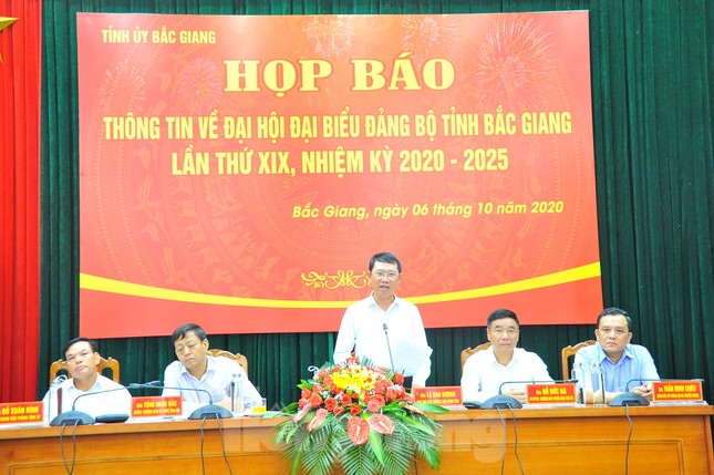 Tỉnh Bắc Giang không mua quà tặng đại biểu dự Đại hội Đảng bộ ảnh 1