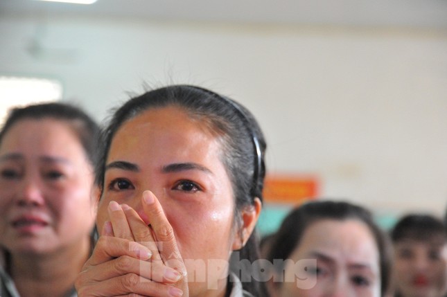 Phạm nhân nức nở với chương trình văn nghệ 'Tiếng hát tình đời' ảnh 7