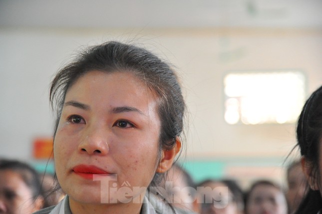 Phạm nhân nức nở với chương trình văn nghệ 'Tiếng hát tình đời' ảnh 8