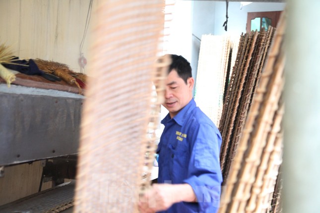 Làng nghề bánh đa nem Thổ Hà tất bật vào vụ Tết ảnh 11