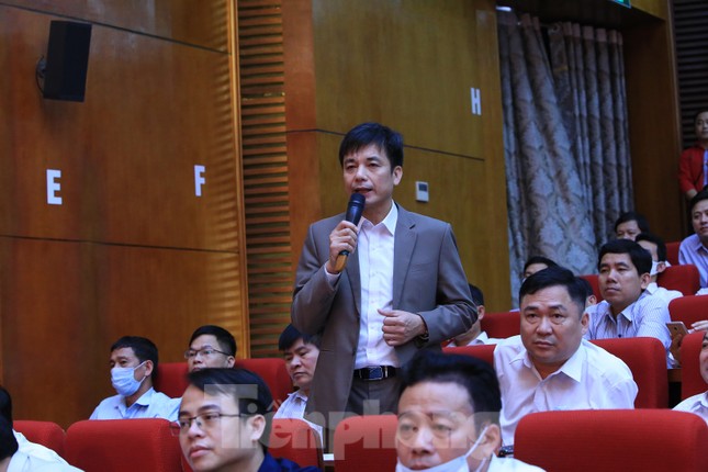 Lãnh đạo tỉnh Bắc Giang lần đầu đối thoại với cán bộ xã trên toàn tỉnh ảnh 2