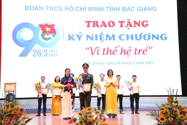 Tuổi trẻ Bắc Giang ôn lại chặng đường xung kích bảo vệ, xây dựng quê hương ảnh 2