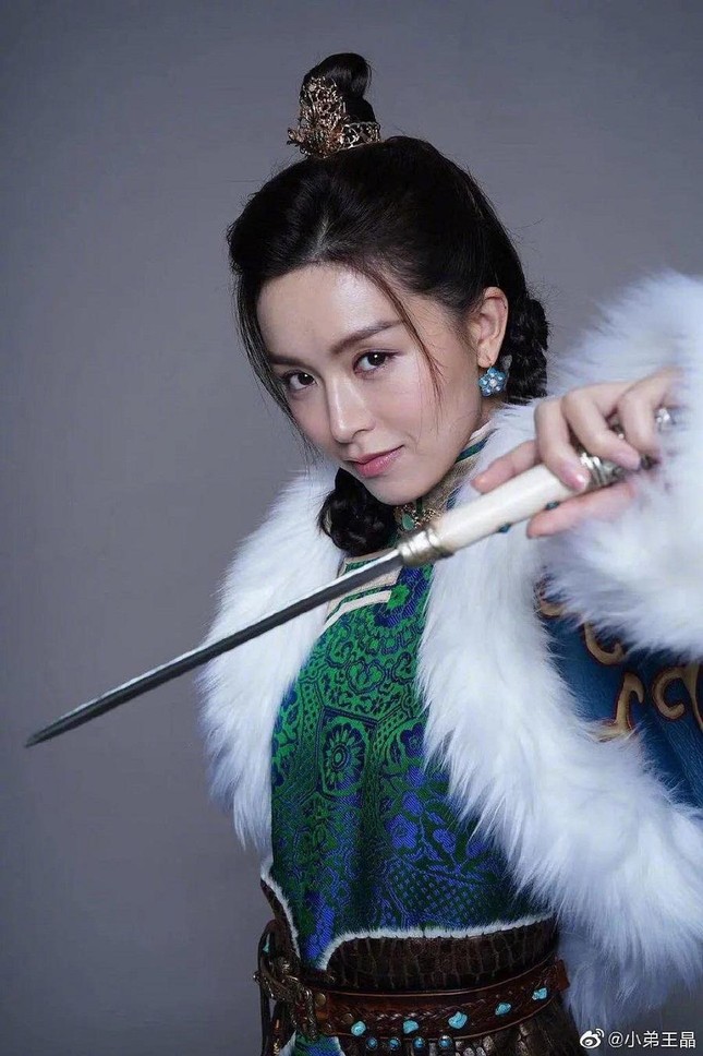 Lâm Phong gây sốc khi "cưa sừng" làm Trương Vô Kỵ trong "Tân Ỷ Thiên Đồ Long Ký" 2021 ảnh 6