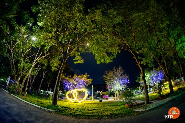 Ngắm khuôn viên Đại học Trà Vinh - ngôi trường lọt Top 200 Đại học xanh phát triển bền vững ảnh 13