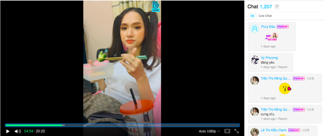 Hương Giang livestream để “mukbang”, fan “lầy lội” chỉ hỏi về 7 hằng đẳng thức đáng nhớ ảnh 1