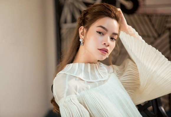 Sao Việt 24H: Nhóm nhạc song sinh Gemini chi 1 tỷ làm MV, Hồ Ngọc Hà mang thai với Kim Lý? ảnh 3