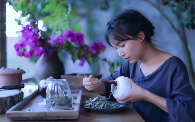 Những điều có thể bạn chưa biết về “tiên nữ đồng quê” Lý Tử Thất ảnh 2