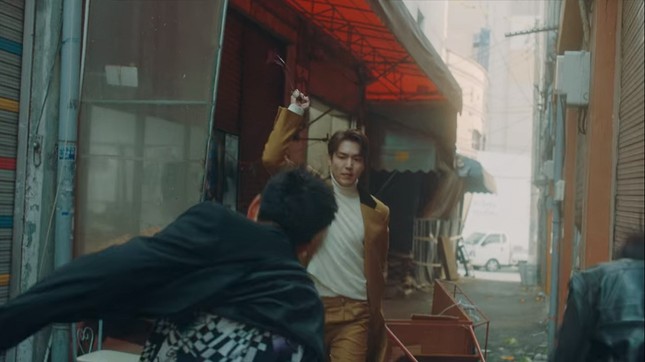 Quân vương Lee Min Ho cuối cùng cũng đã hành động khiến “crush” ngây người vì ngạc nhiên ảnh 9