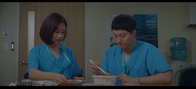 “Hospital Playlist” cập nhật lịch phát sóng mùa 2, đạo diễn hé lộ chi tiết quan trọng ảnh 5