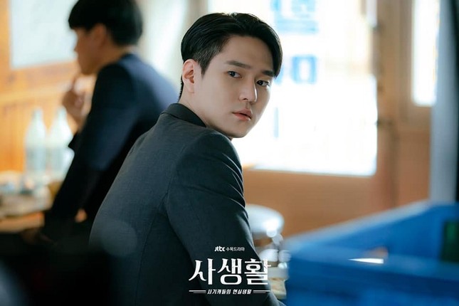 “Private Lives” gây ấn tượng nhờ chuyện tình của "cặp đôi lừa đảo" Go Kyung Pyo - Seo Hyun ảnh 5